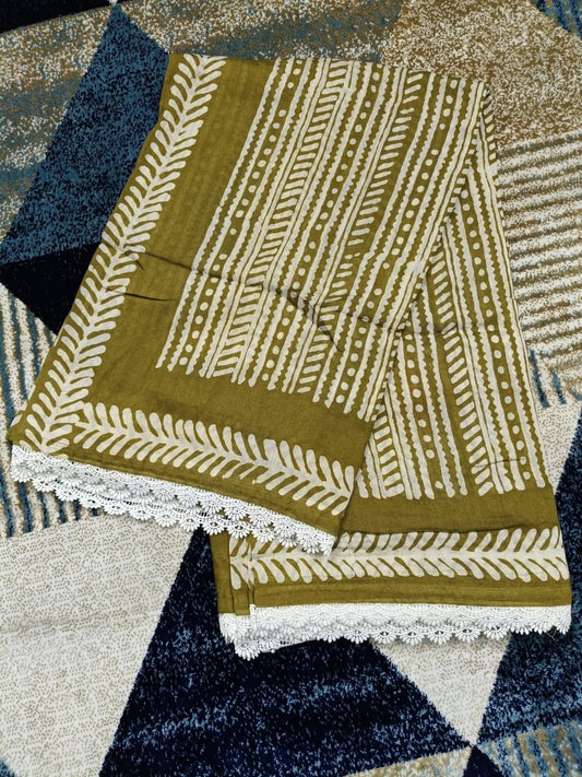 Muslin with Croatia Lace