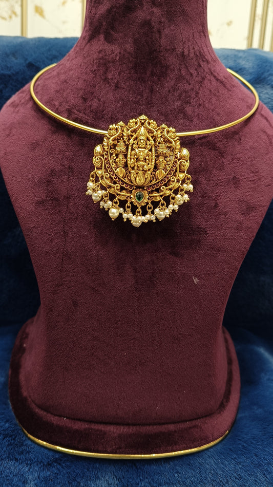 Pendant come Hair Nagaram