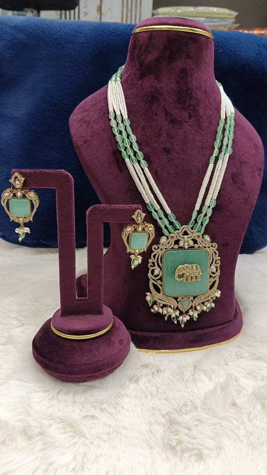 Elephant locket with Earrings NN Collections