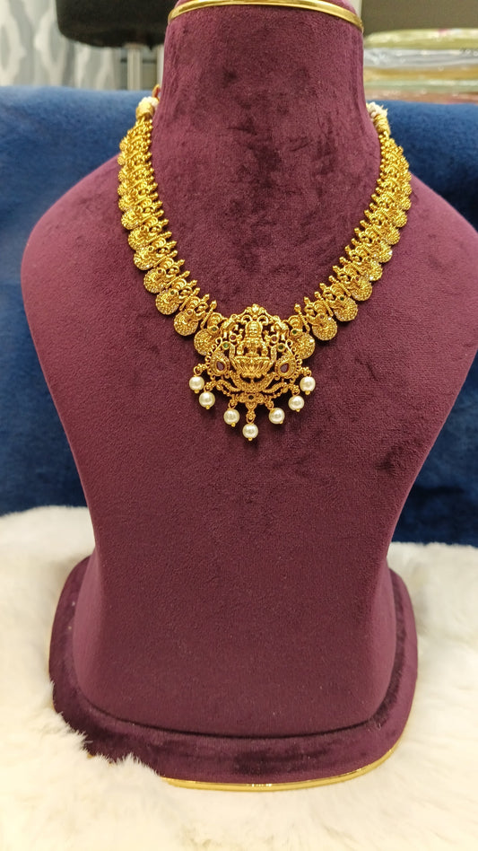 Lakshmi Devi neck set with Earrings NN Collections